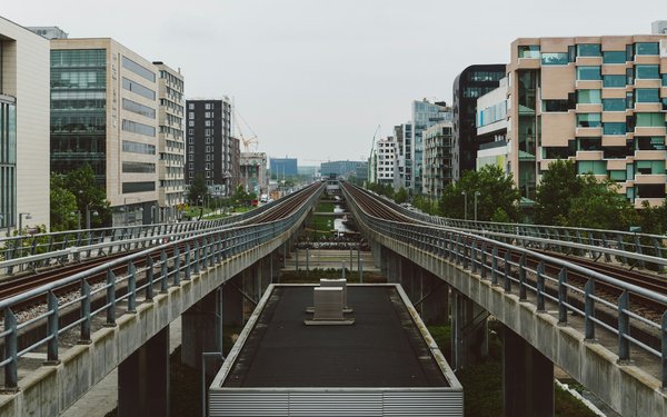 Comment maximiser la valeur d'un bien immobilier situé à proximité d'une future ligne de métro ?